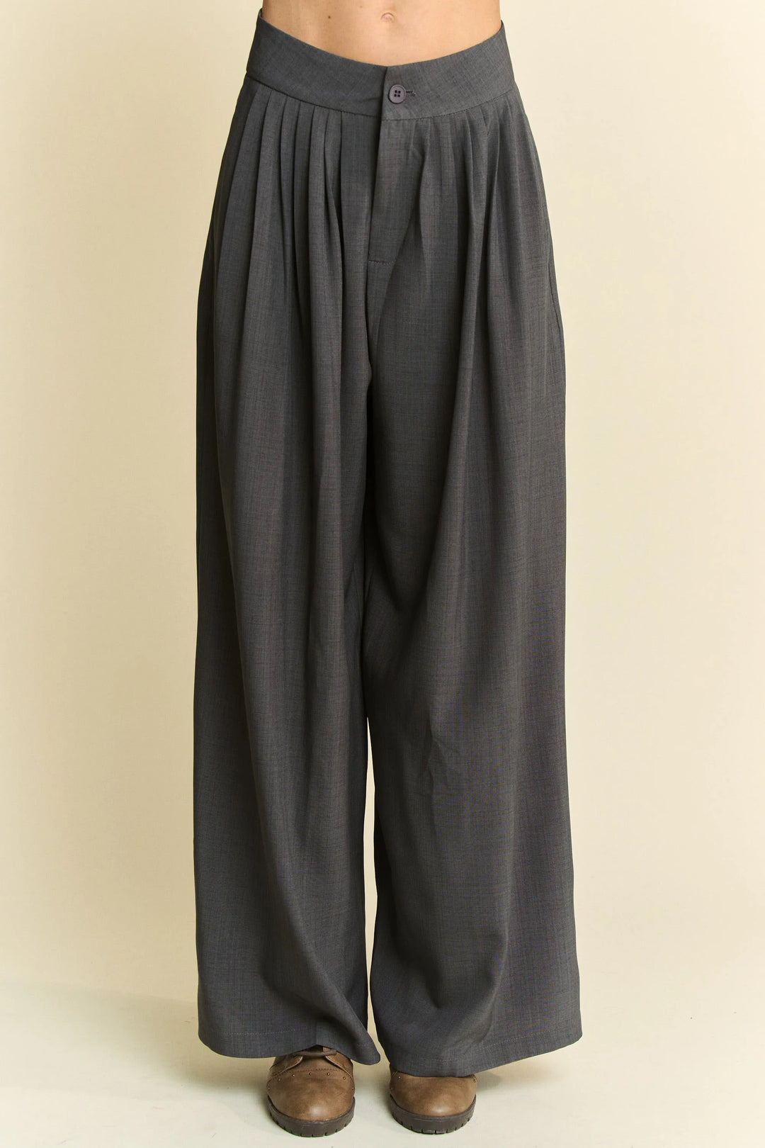 Grey Davi Dani Solid Back Pocket Shirring Detail Wide Leg Pants