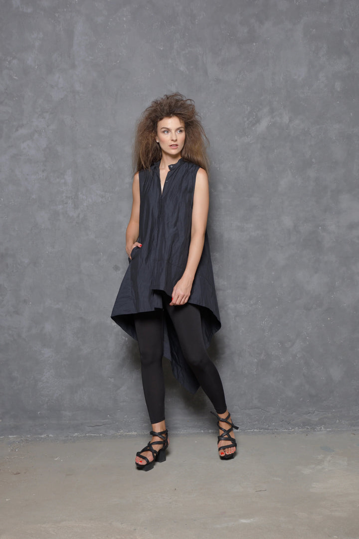 Small Sleeveless Asymmetrical Tunic Shirt
