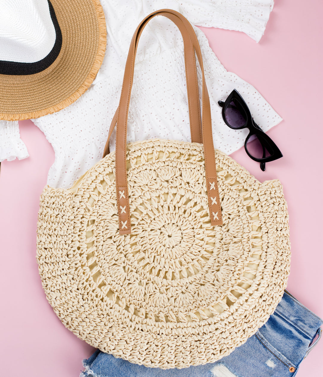 Straw Circle Tote 1