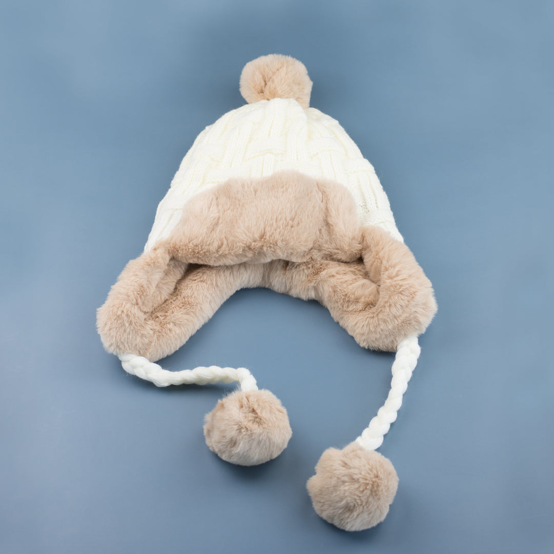 Cable Weave Pom Trapper Hat 1