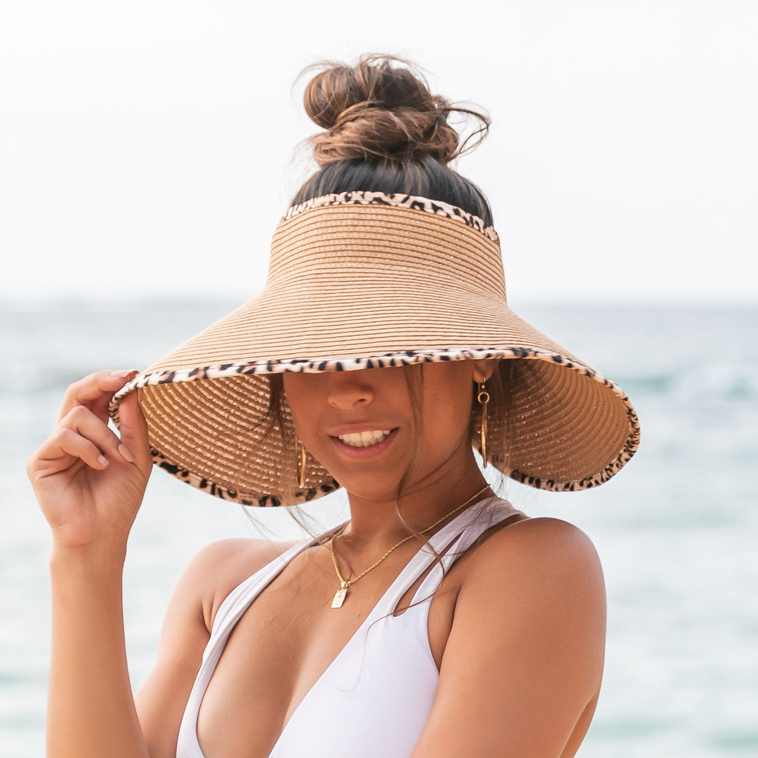 Leopard Trim Foldable Bow Visors 1
