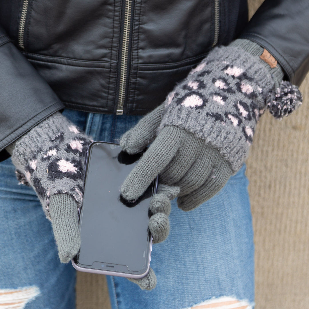 Latte C C® Leopard Glove Set