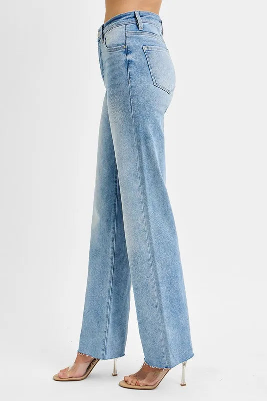Light Risen Tummy Control Rise Straight Jeans
