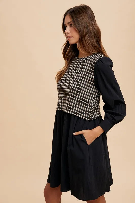 Black Annie Wear Tie Back Plaid Round Neck Mini Dress