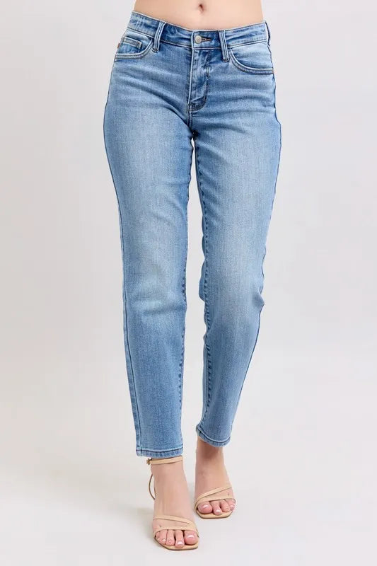 Md Judy Blue Full Size Mid Rise Vintage Wash Slim Jeans With Cell Phone Pocket Plus Size