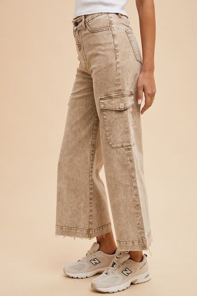 Camel Annie Wear Raw Hem Wide Leg Jeans With Cargo Pockets