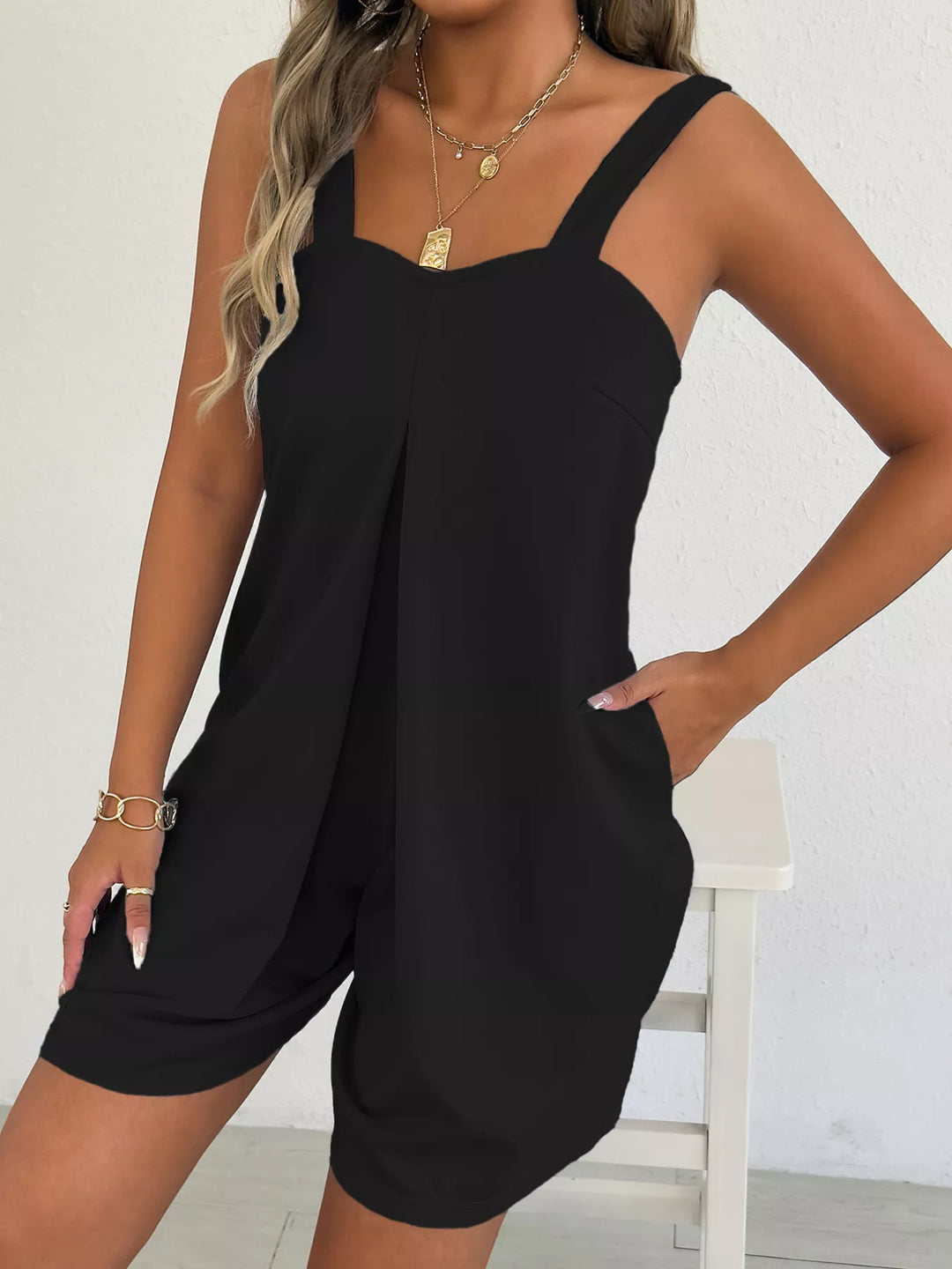 Black Sleeveless Casual Romper With Side Pockets