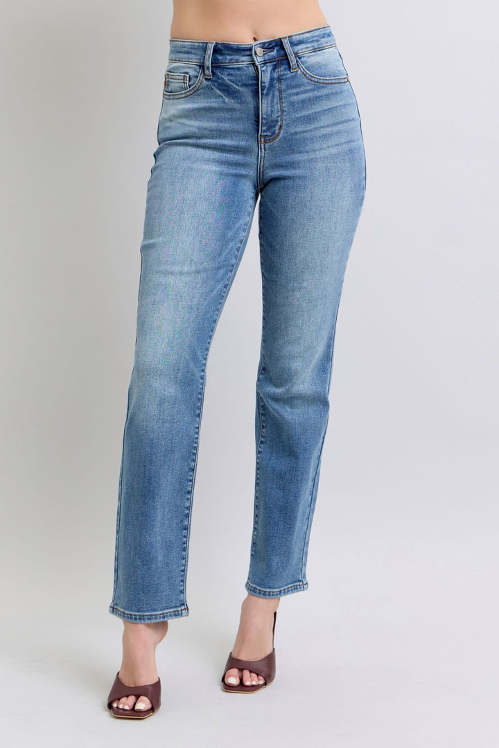 Medium Judy Blue Full Size Run Vintage Wash Thermal Straight Jeans