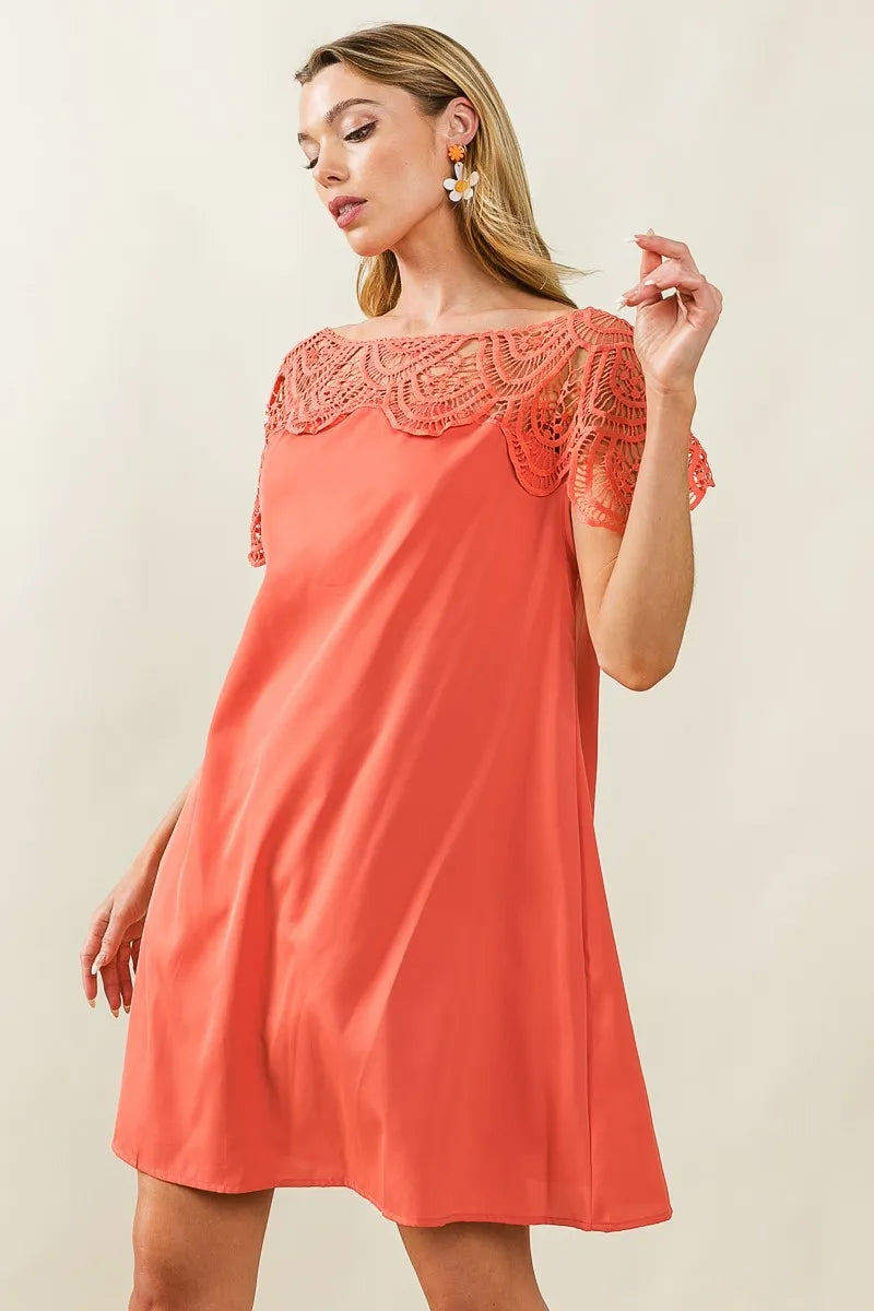 Bibi Crochet Lace Yoke Detailed Wrinkled Dress