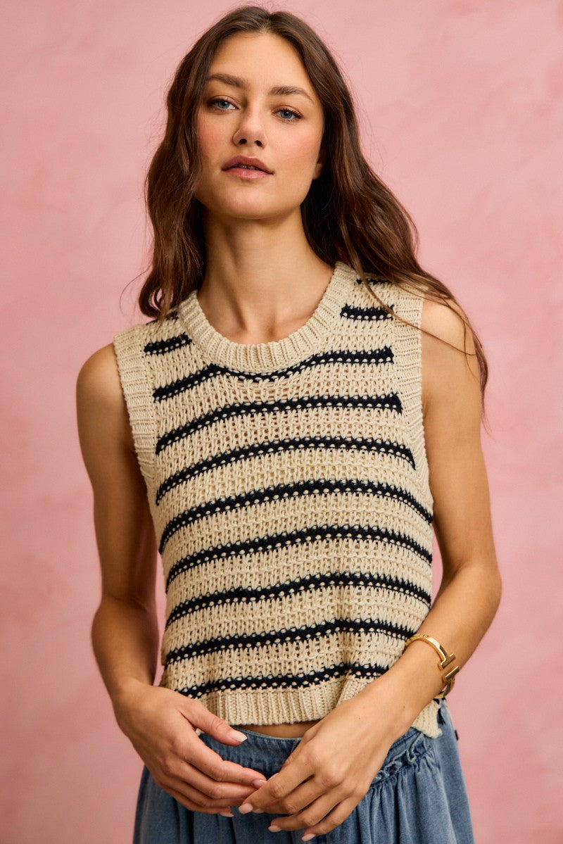 So Me Low Gauge Textured Stripe Sleeveless Sweater Top