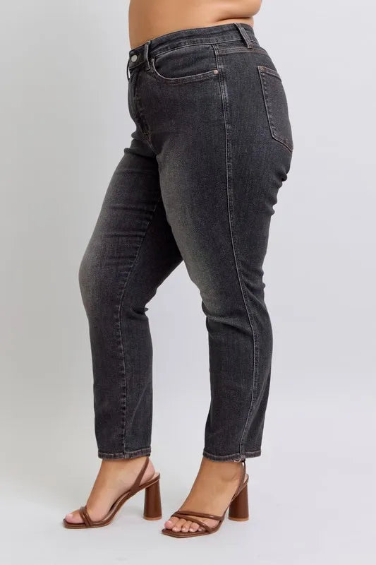 Bk Judy Blue Full Size Mid Rise Tummy Control Slim Jeans Plus Size