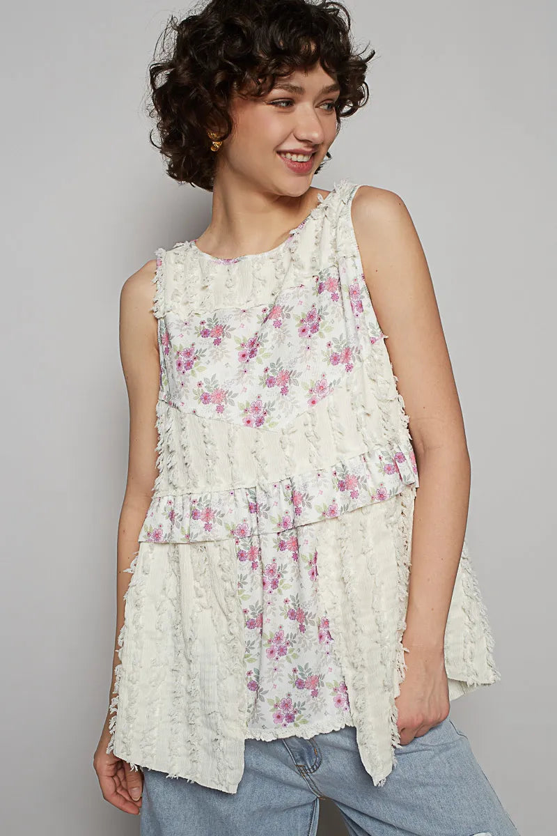 Pol Floral Textured Round Neck Sleeveless Top