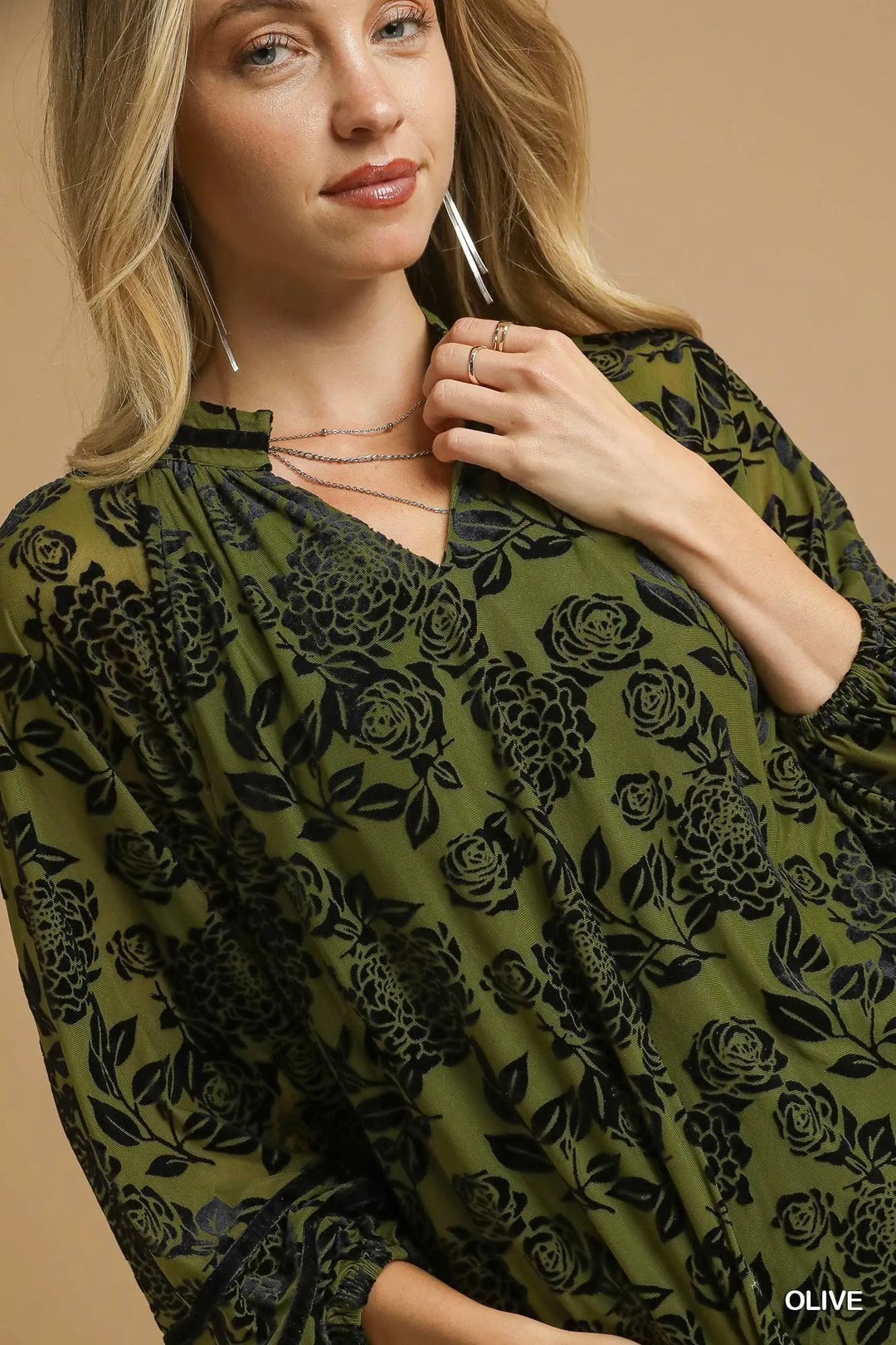 Olive Umgee Full Size Floral Velvet Blouse With Balloon Sleeves Plus Size
