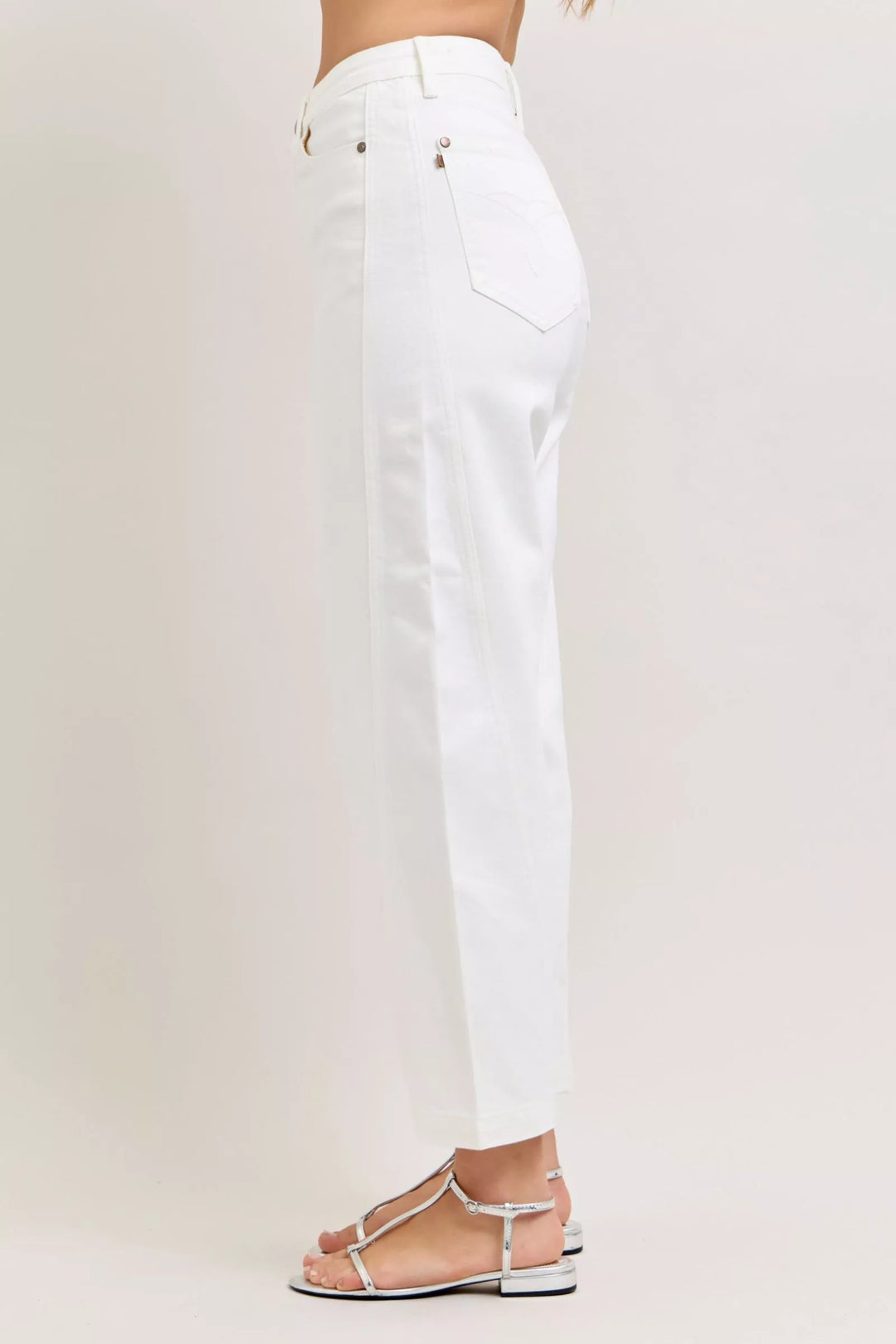 Wht Judy Blue High Waisted Rigid Magic Panel Barrel Jeans