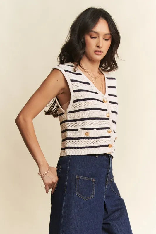 White Davi Dani Sleeveless Cropped Striped Sweater Knit Vest Top