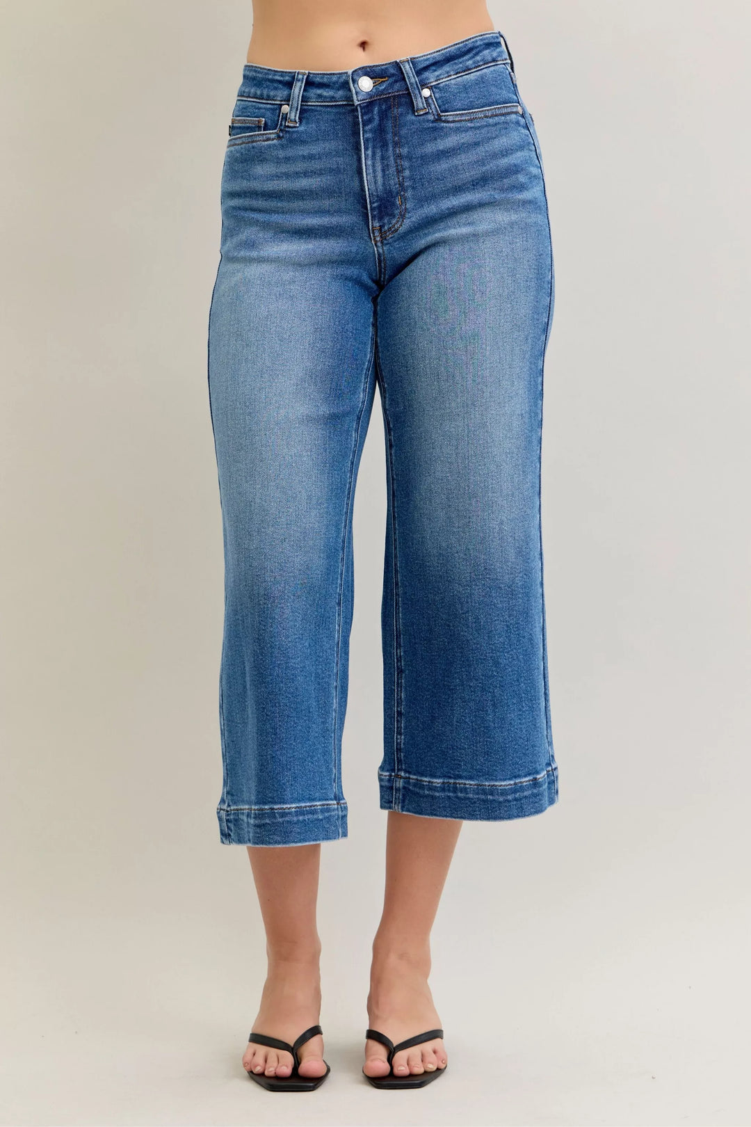 Md Judy Blue Mid Rise Crop Wide Leg Jeans