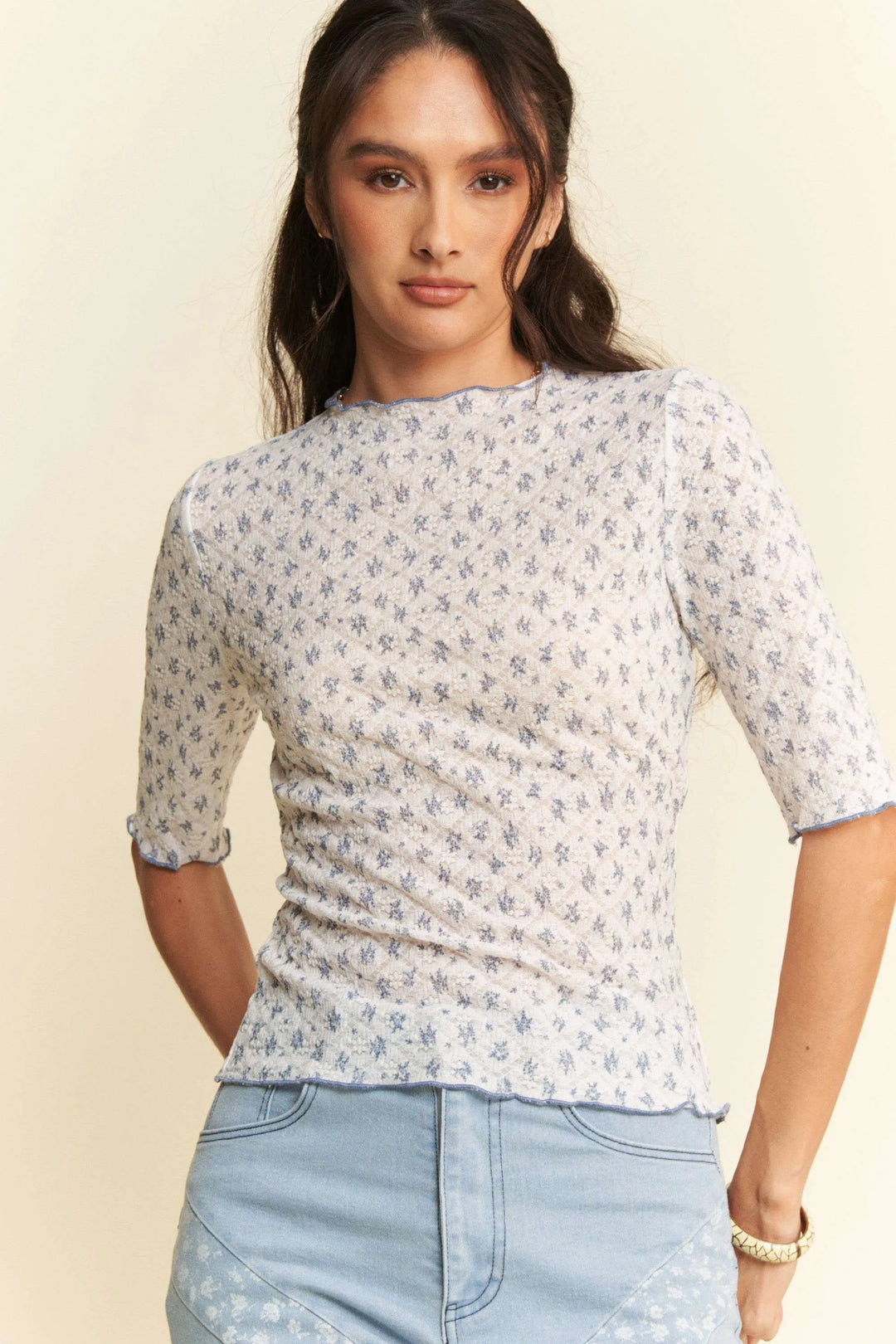 White/Blue Multi Davi Dani Lace Stretch Floral Marrow Edge Half Sleeve Top