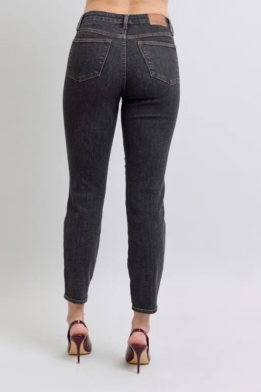 Bk Judy Blue Full Size Mid Rise Tummy Control Slim Jeans Plus Size