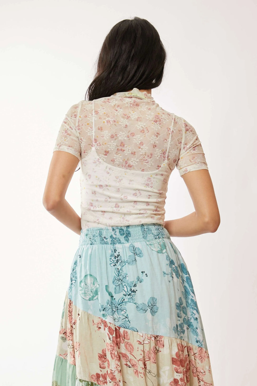 Davi Dani Floral Mesh Mock Neck Short Sleeve Top