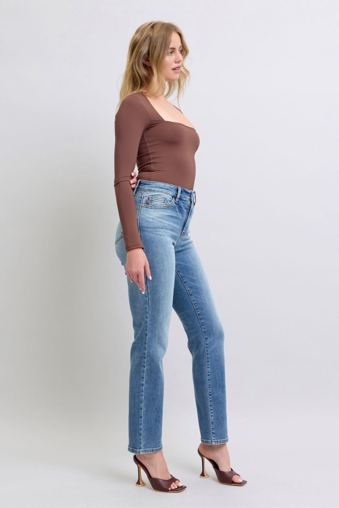 Medium Judy Blue Full Size Run Vintage Wash Thermal Straight Jeans