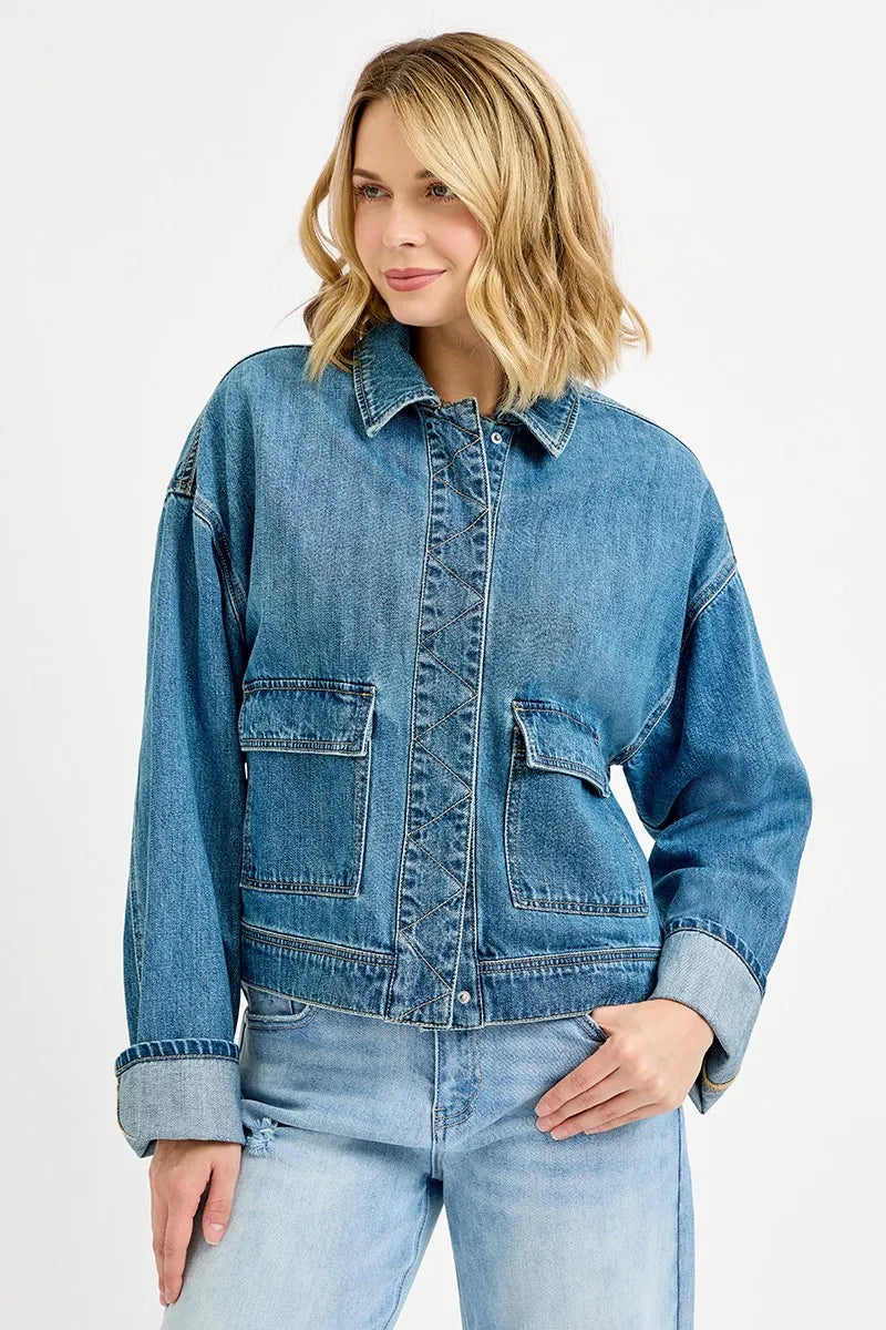 Medium Risen Oversized Cargo Pocket Denim Jacket With Cuffed Sleeves