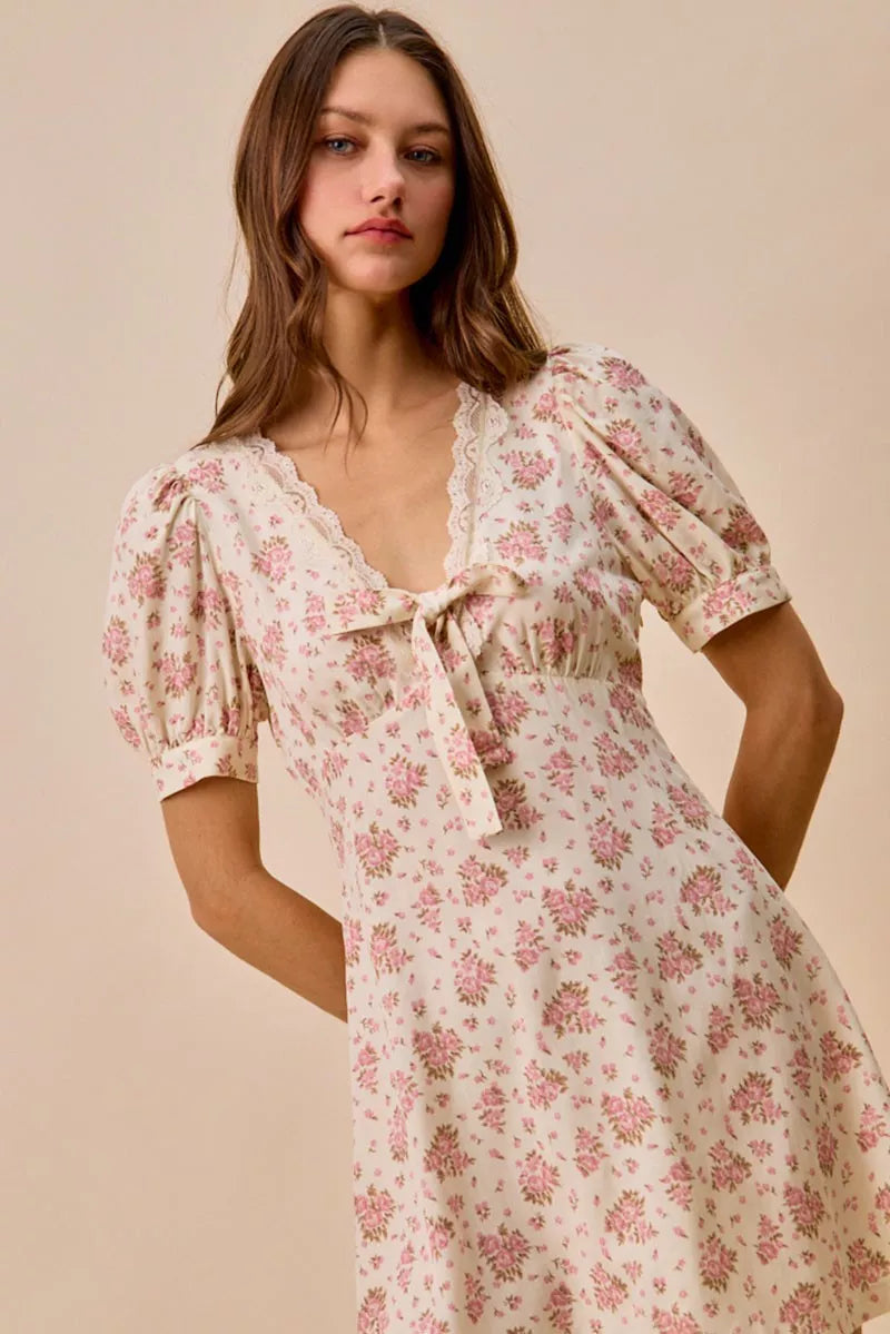 Cream So Me Floral Lace Trimed Short Sleeves Mini Dress