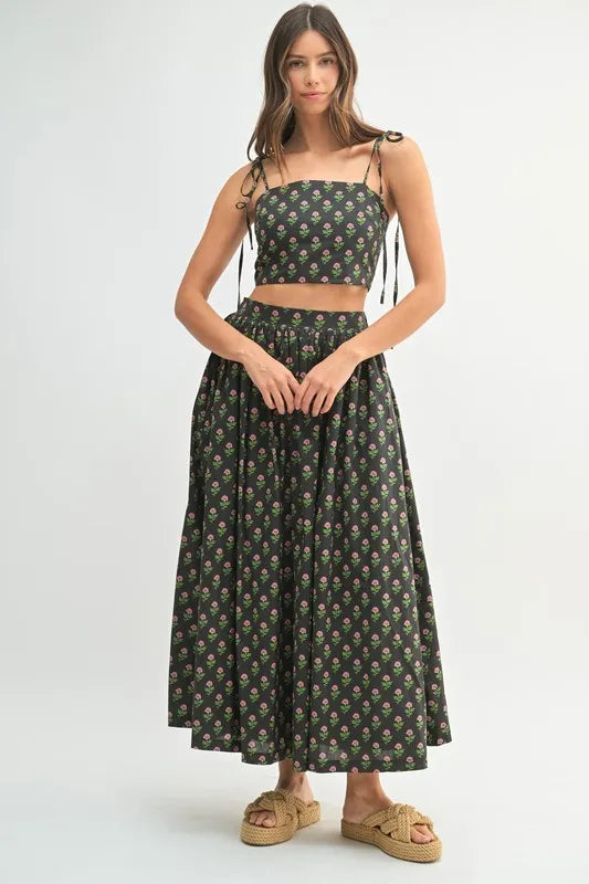 Black Mable Floral Crop Top And Skirt Set