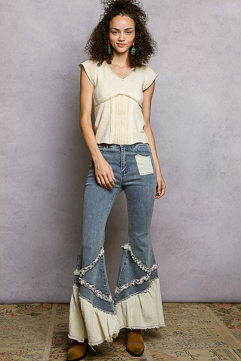 Pol V Neck Lightweight Textured Short Sleeve Knit Top With Lace Trim 4