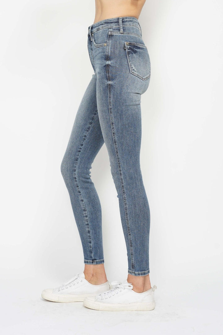 Medium Judy Blue Full Size Tummy Control Contrast Wash Skinny Jeans
