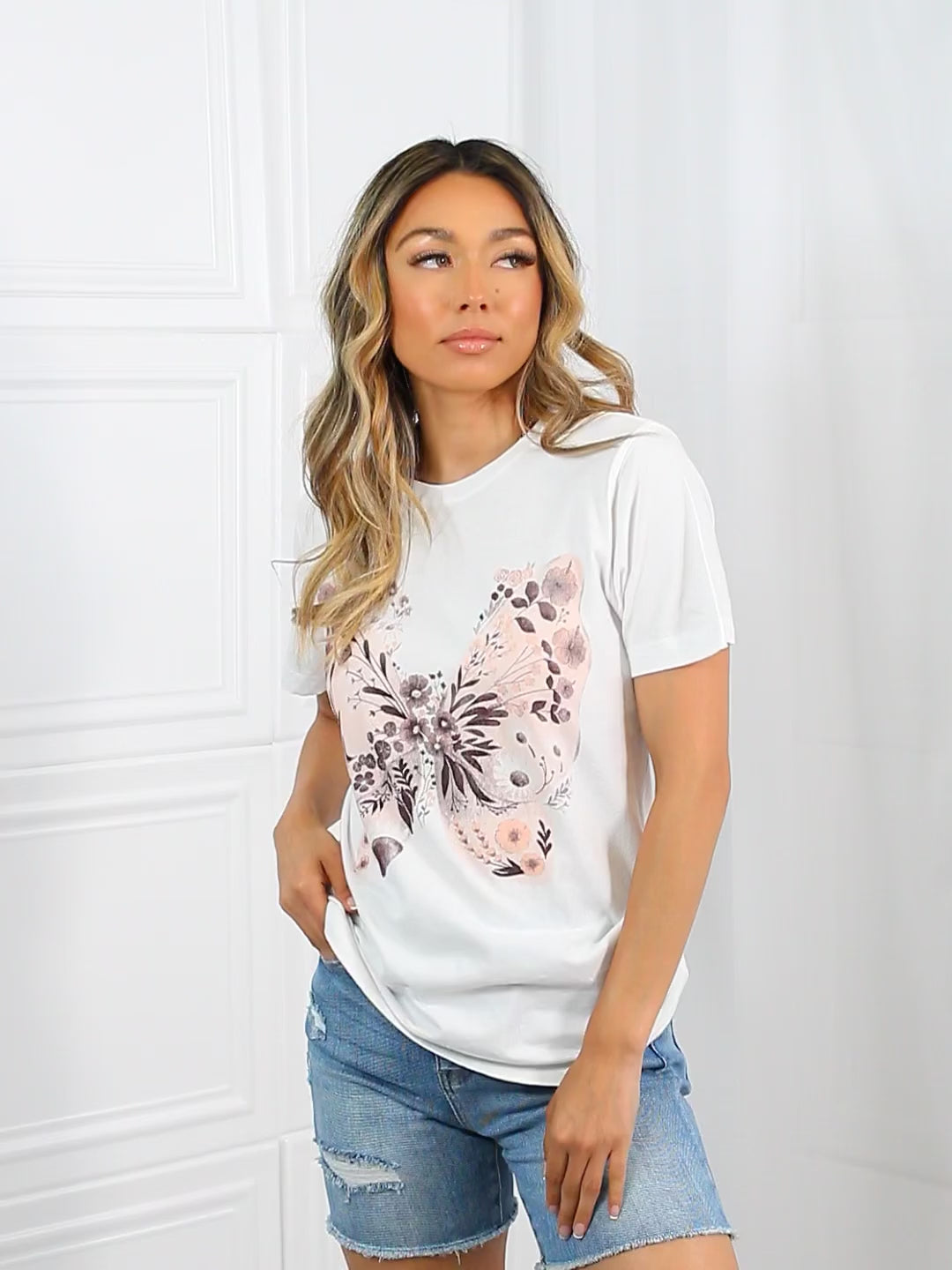 mineB You Give Me Butterflies Graphic T-Shirt